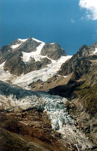   Tre laTete (3892 m)